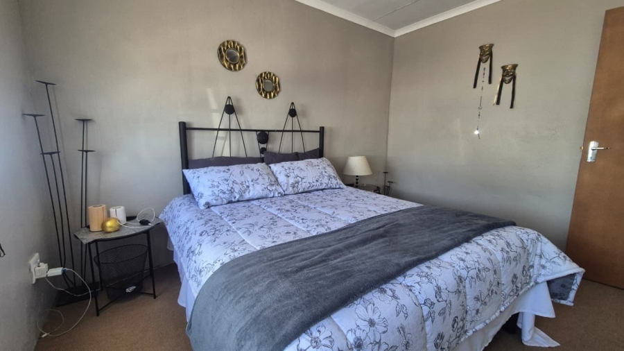 3 Bedroom Property for Sale in Country Club Western Cape